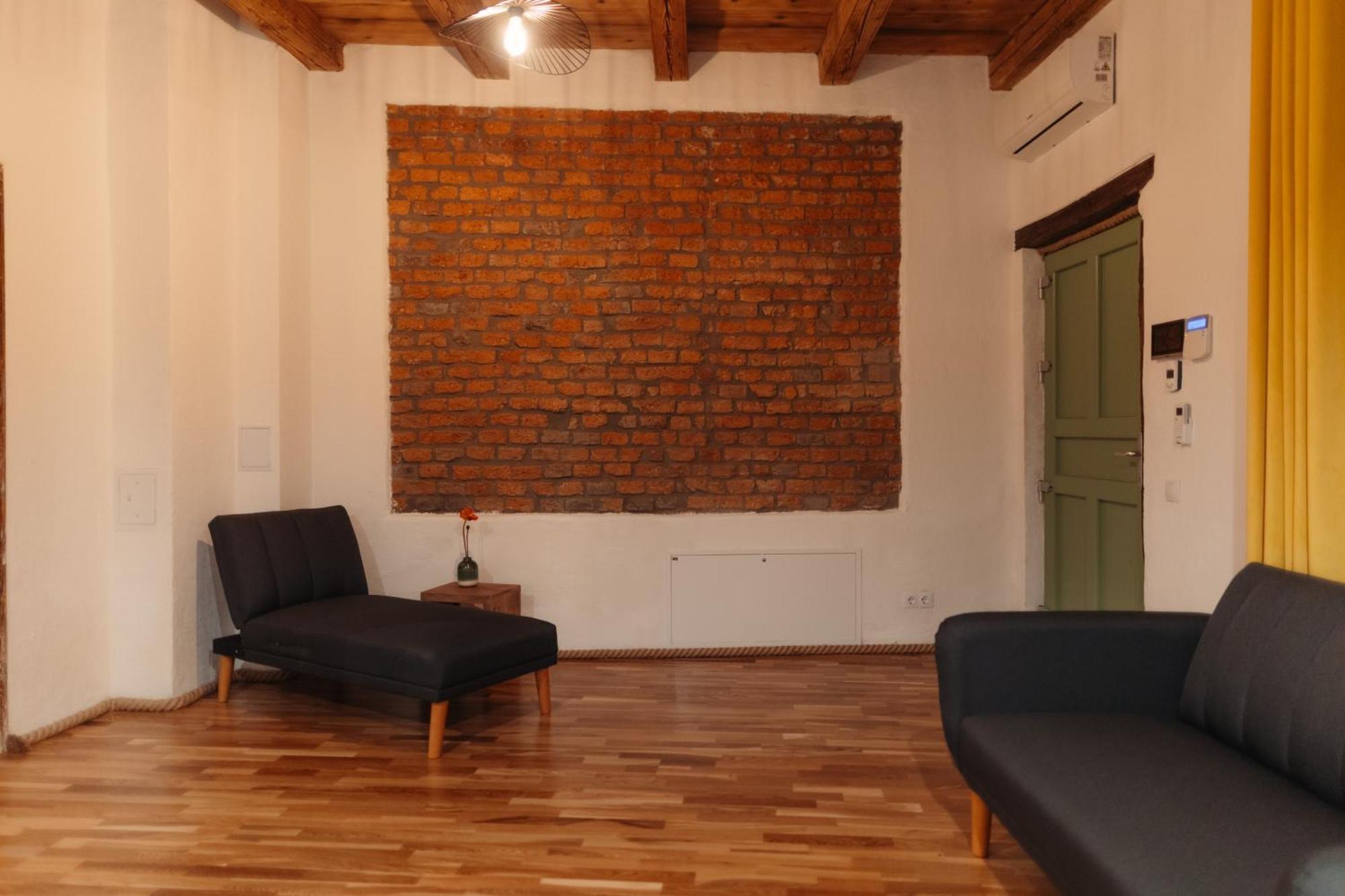 Casa 1901 Aparthotel Baia Mare Bagian luar foto
